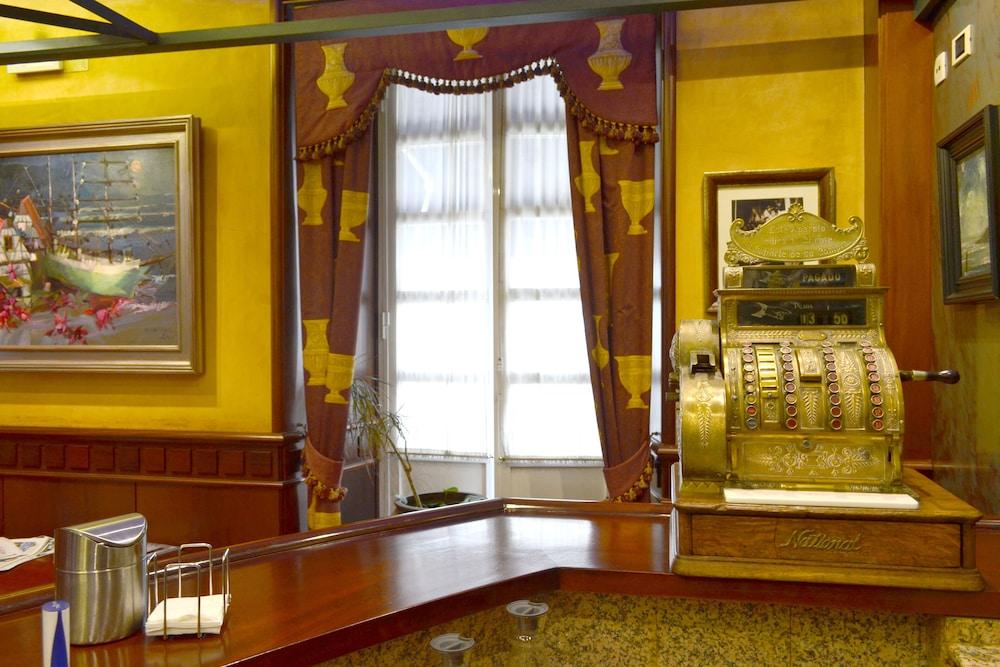 פרול Hotel Alda El Suizo מראה חיצוני תמונה